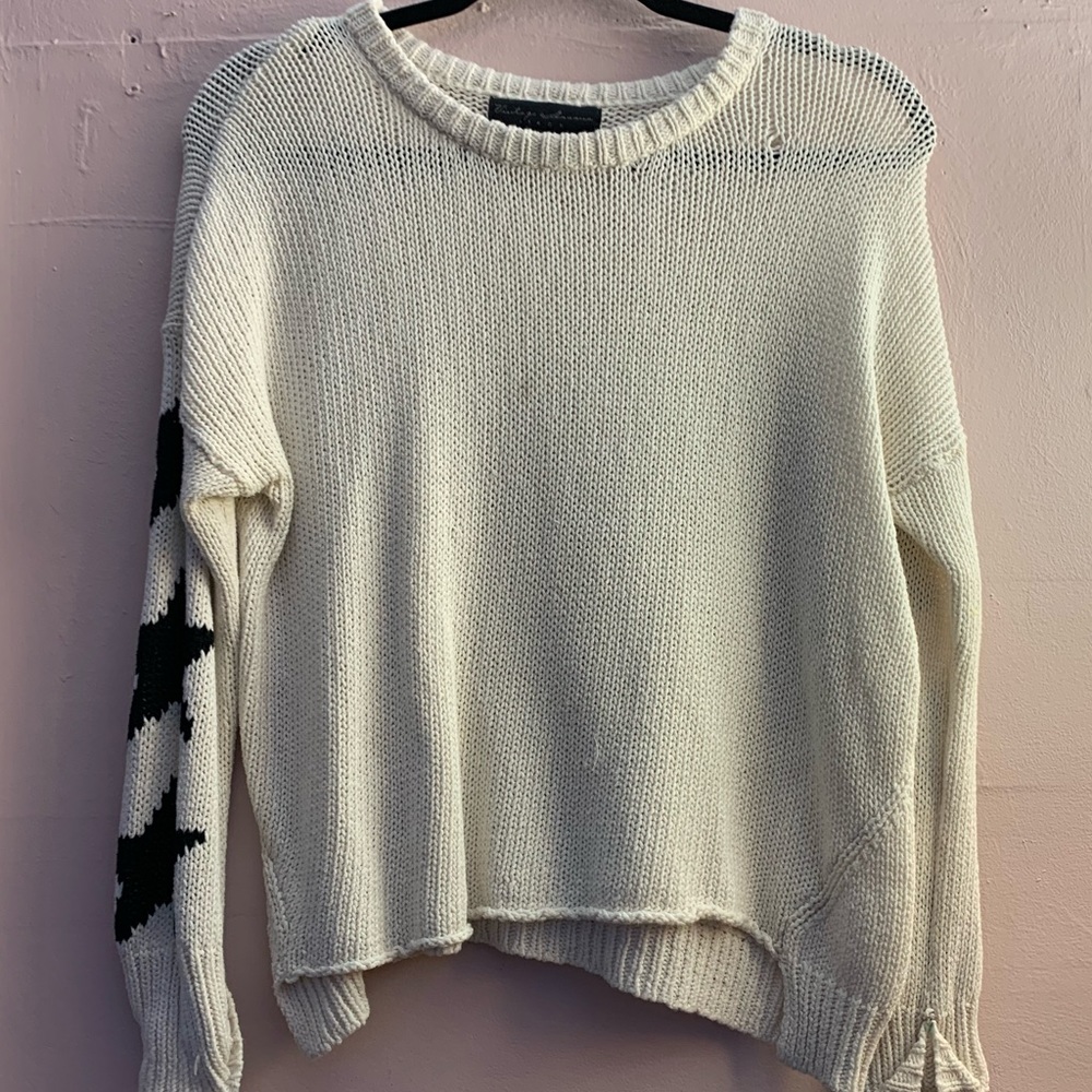 star sleeve sweater